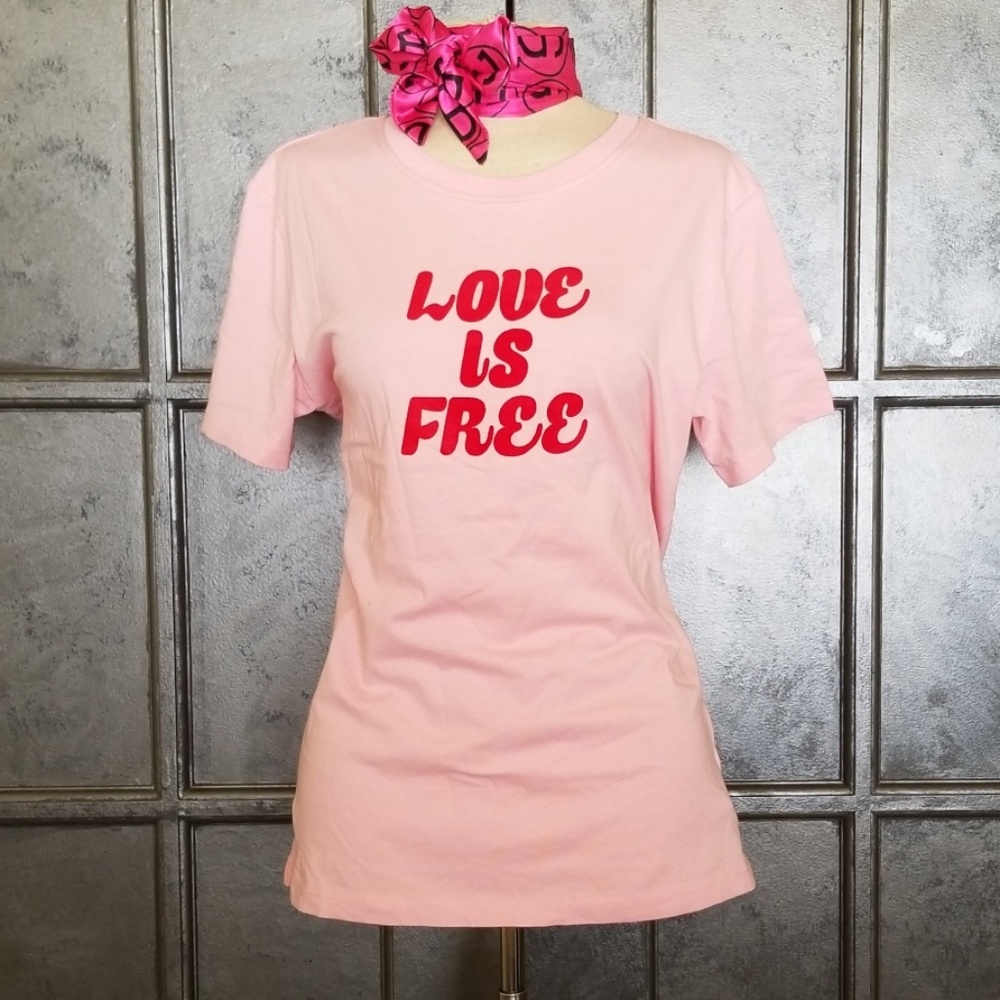 Forever 21 Tee Shirt 👚